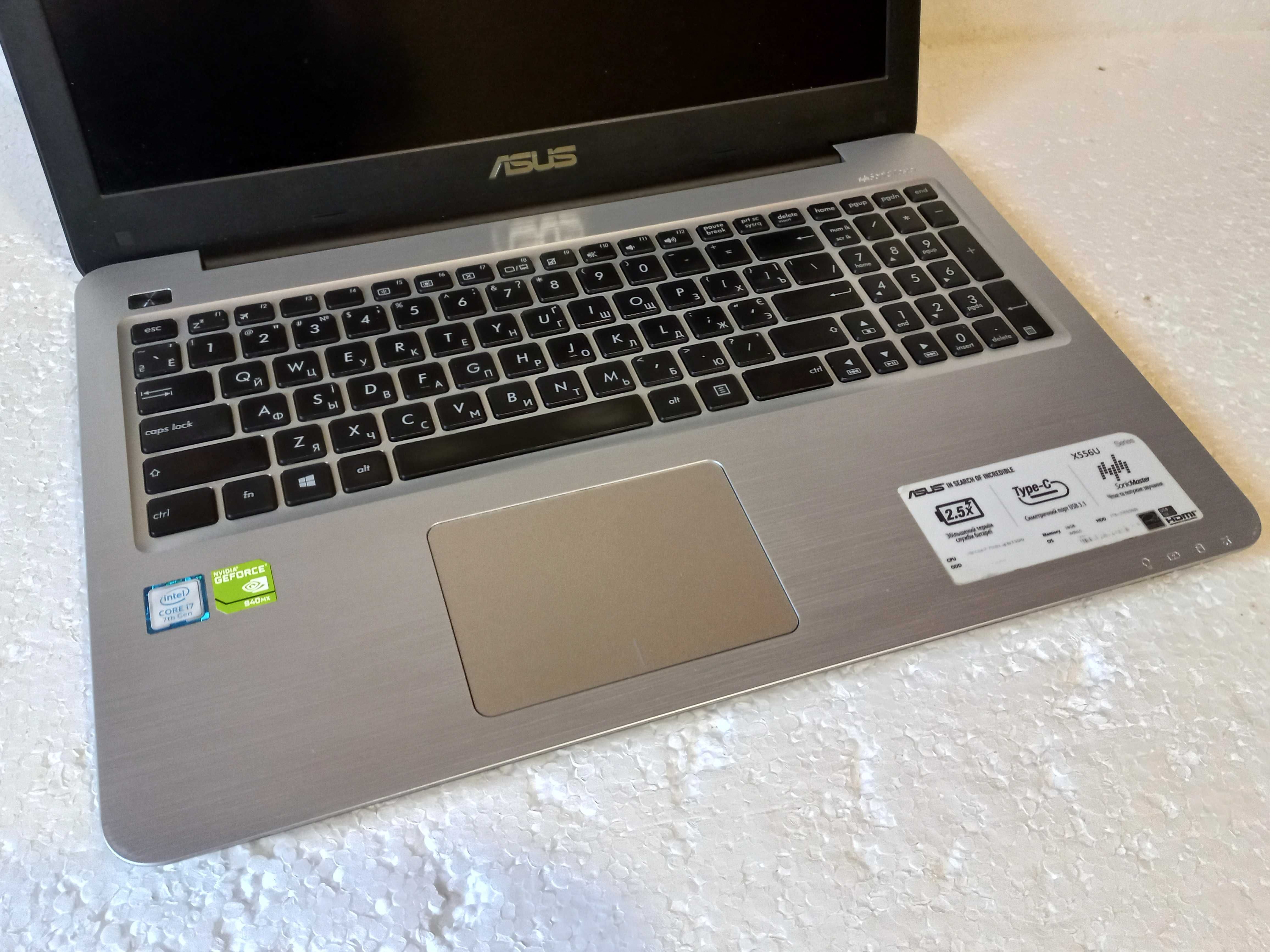 Игровой СВЕЖАК!!  ASUS X556U + (Core i7 7500U) + ТОВ Видео + ИДЕАЛ!