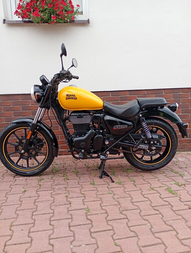 Royal Enfield Meteor 350 14.9kw. A2 Bullit 500
