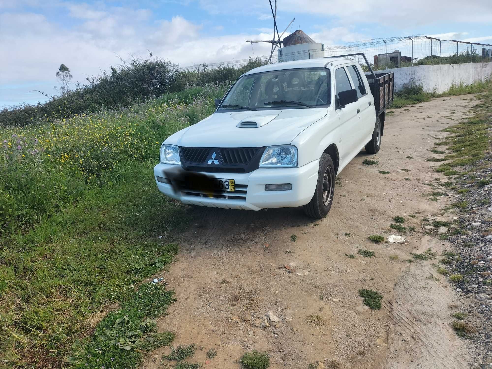 Mitsubishi l200 cabine dupla