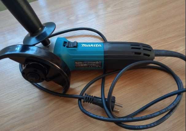 NOWA Szlifierka kątowa MAKITA 720W 125m Mocna i kompaktowa FAKTURA VAT
