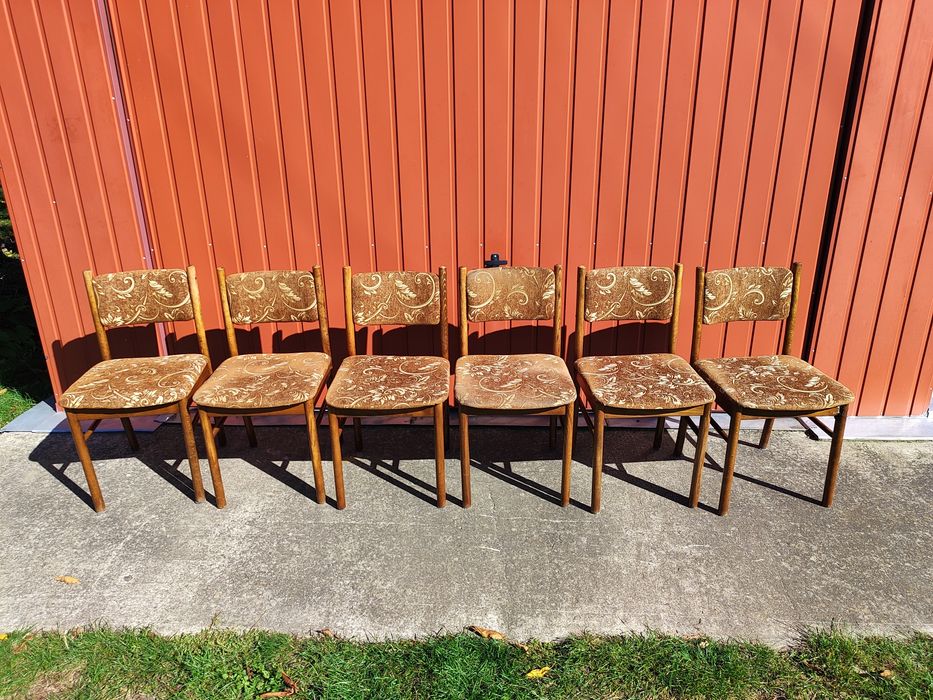 Krzesła drewniane tapicerowane 6 szt