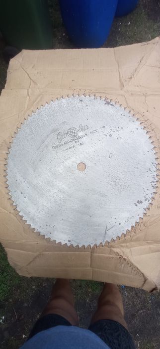 Piła do cięcia Drewna Globus 450x25x3.5