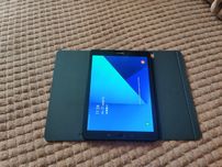 Екран без вигорань. Samsung Galaxy Tab S3