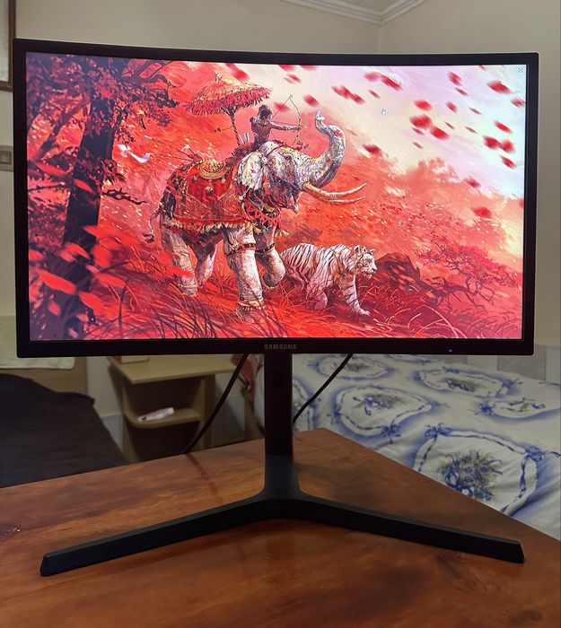 Qled 144Гц Samsung  Gaming