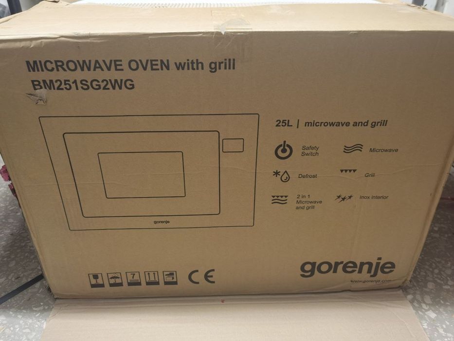 Микроволновка Gorenje BM 251 SG2WG