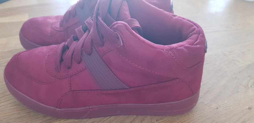 Używane sneakersy Cropp r 36