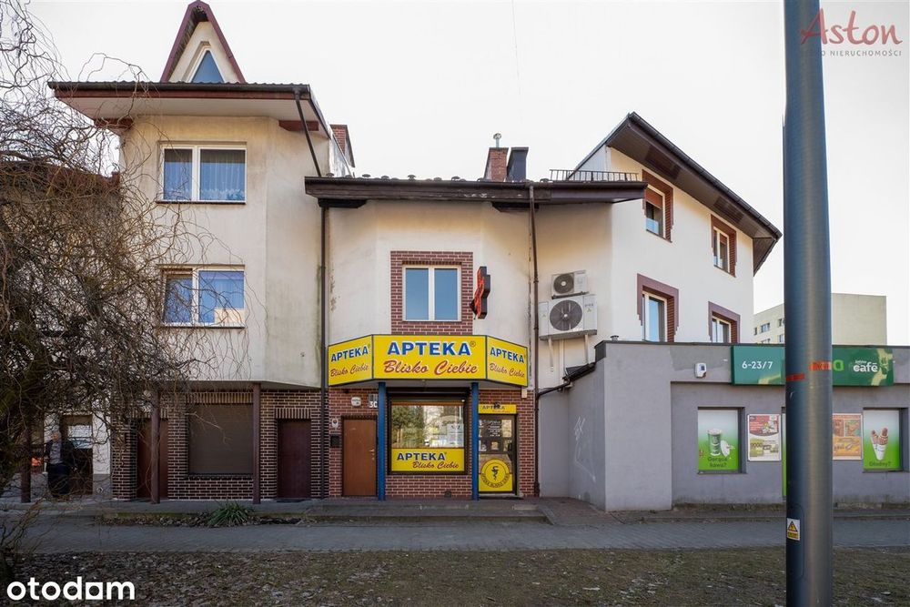 Tychy, budynek handlowo-usługowy