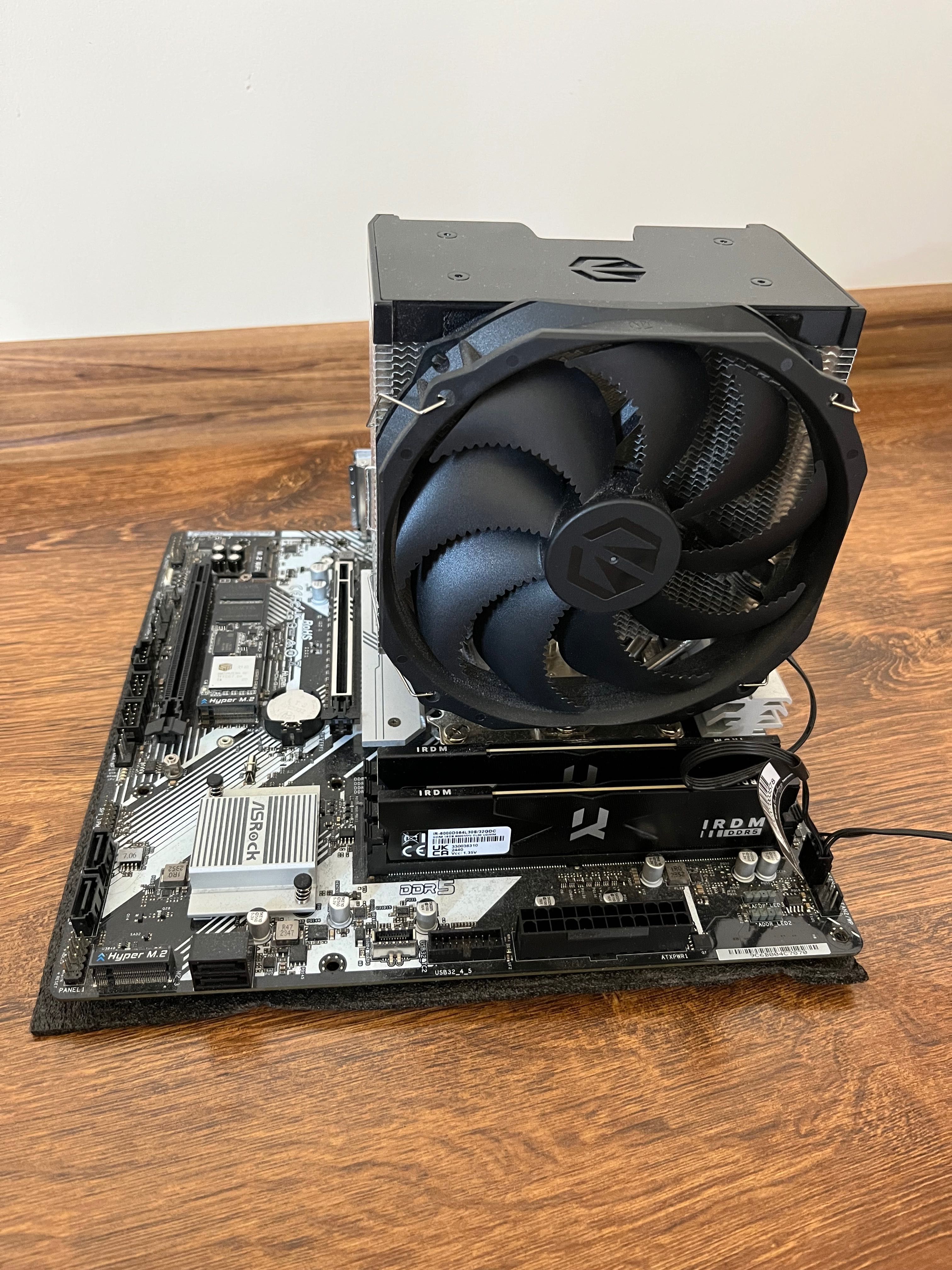 Zestaw komputerowy i5-14500 / 32GB DDR5 / 1TB SSD / B760 / 750W gold