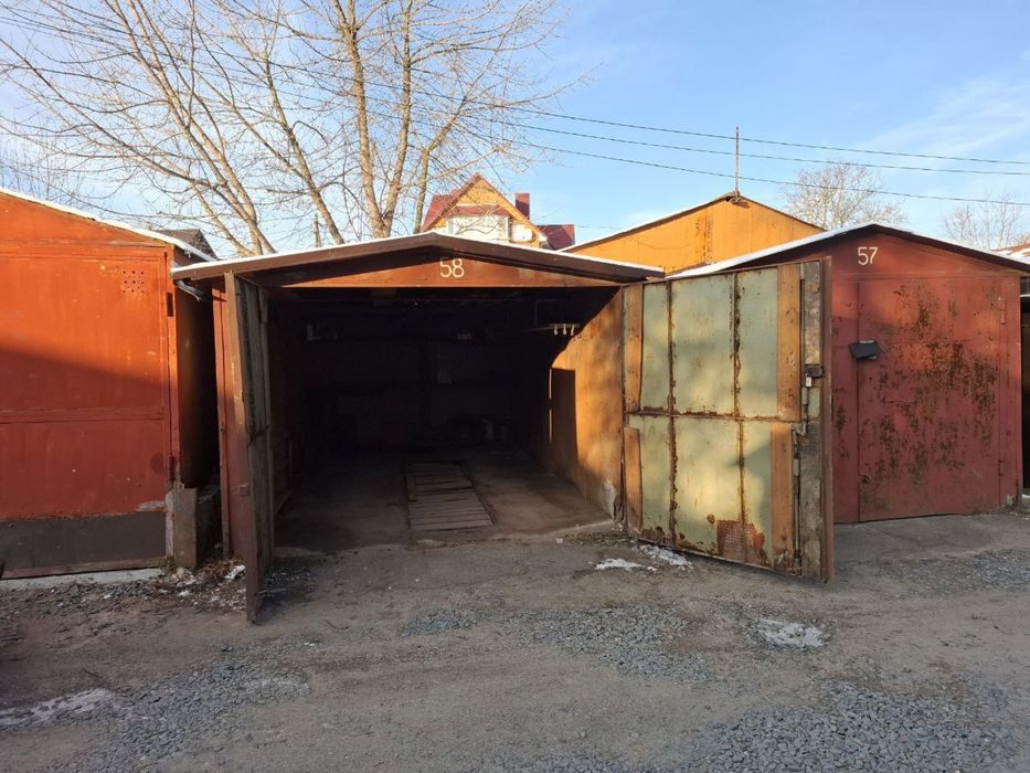 Гараж з землею. Центр/Північний. Кооператив Стартер