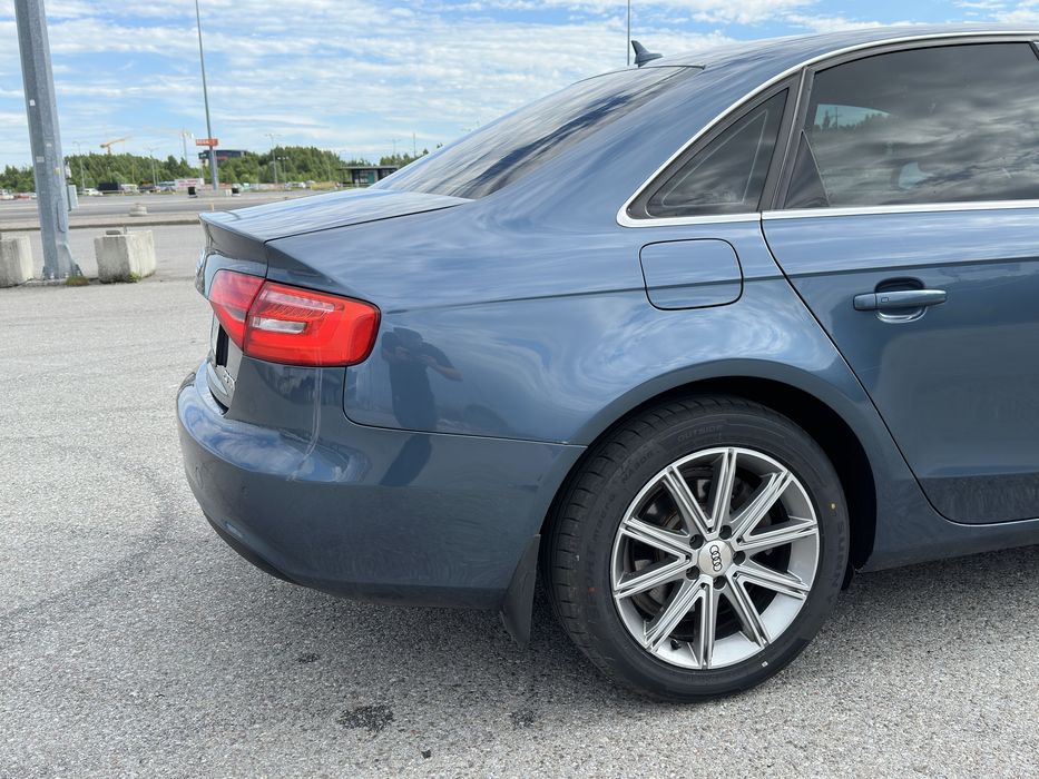 Audi A4 2015 дизель 2.0