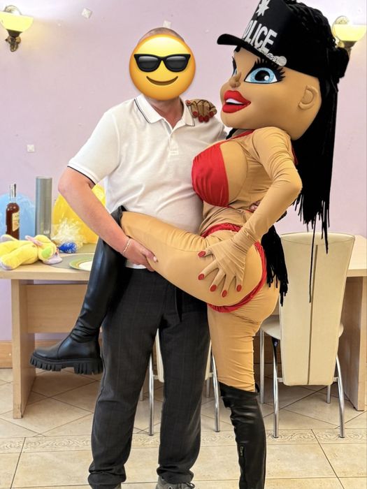 Медведь,Привітання Білого Ведмедя,Мішка аніматор Стриптизери аніматори