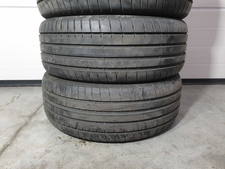 4szt. 225/55/17 97Y Dunlop SP Sport Maxx RT 5mm 2017r [ 4682 ]