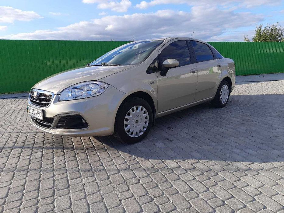 Fiat Linea 1.4 бензин 2013 року