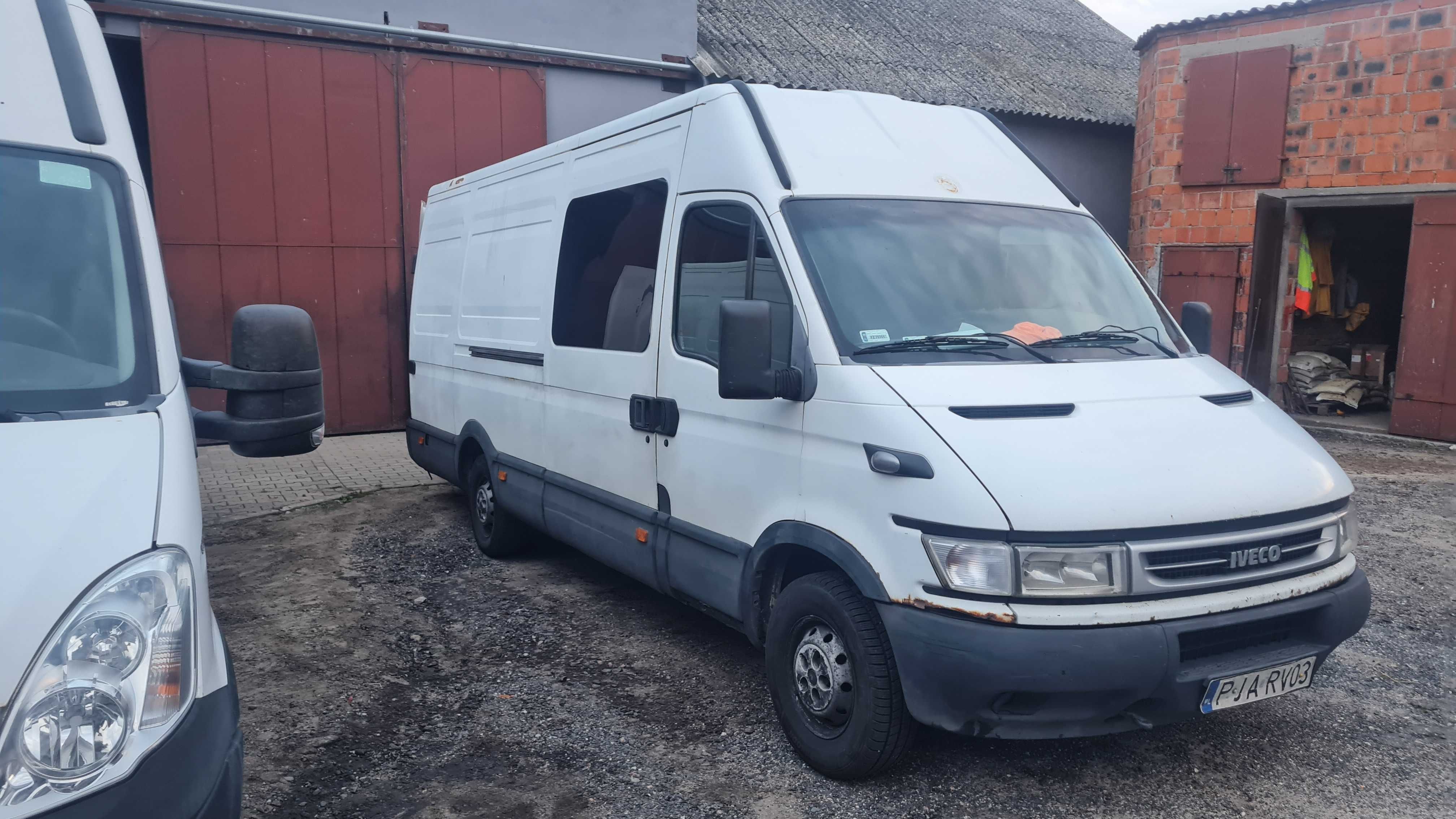 Sprzedam Iveco 9 osobowe