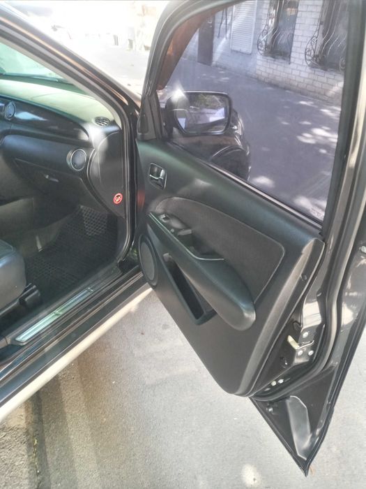 продам мицубиси аутландер