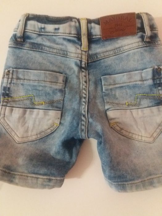 Продам джинсовые шорты Mayoral на мальчика размер 2 года