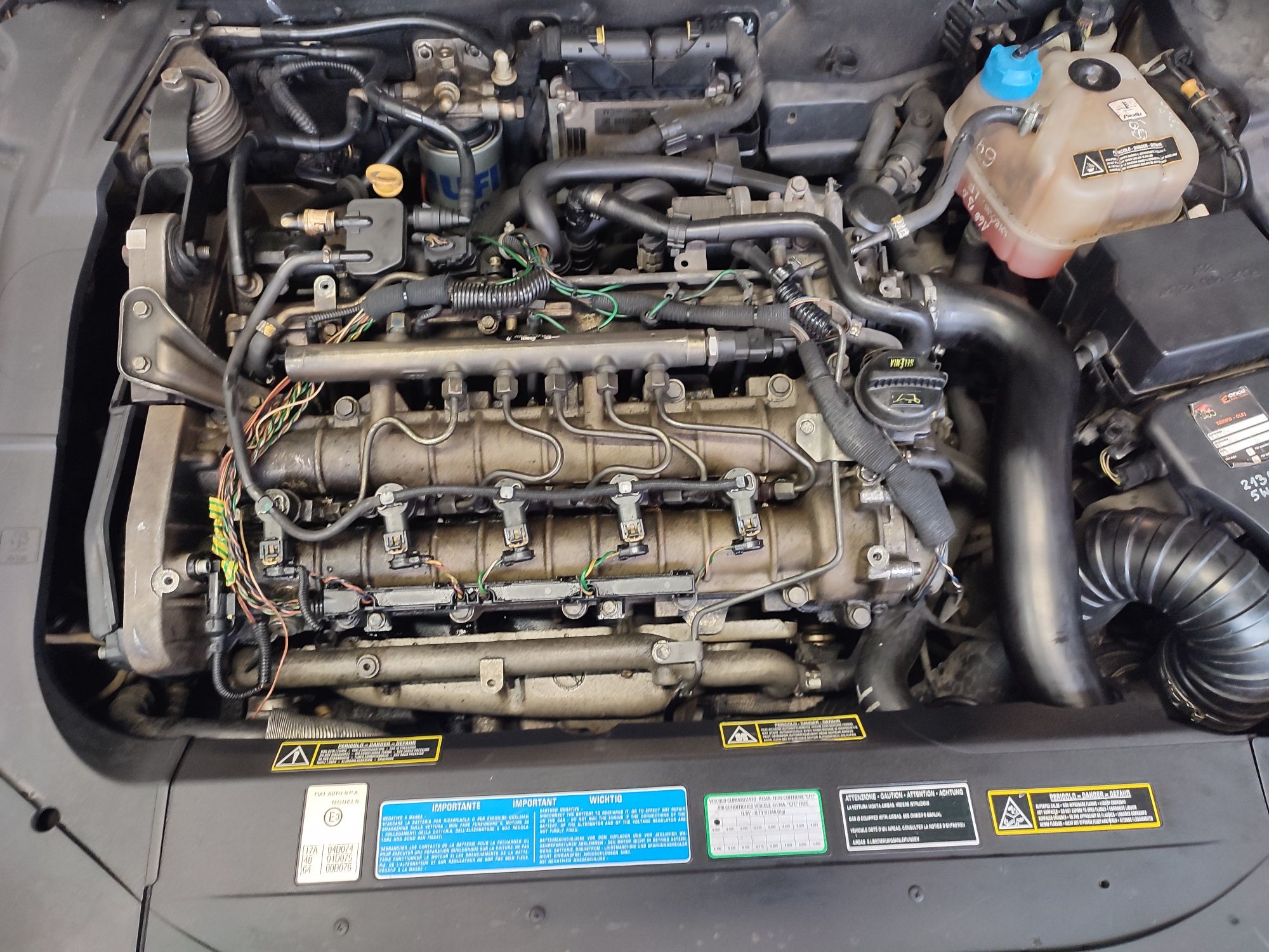 Alfa Romeo 166 2.4 JTD 20v silnik