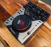 Odtwarzacz Pioneer CDJ 400