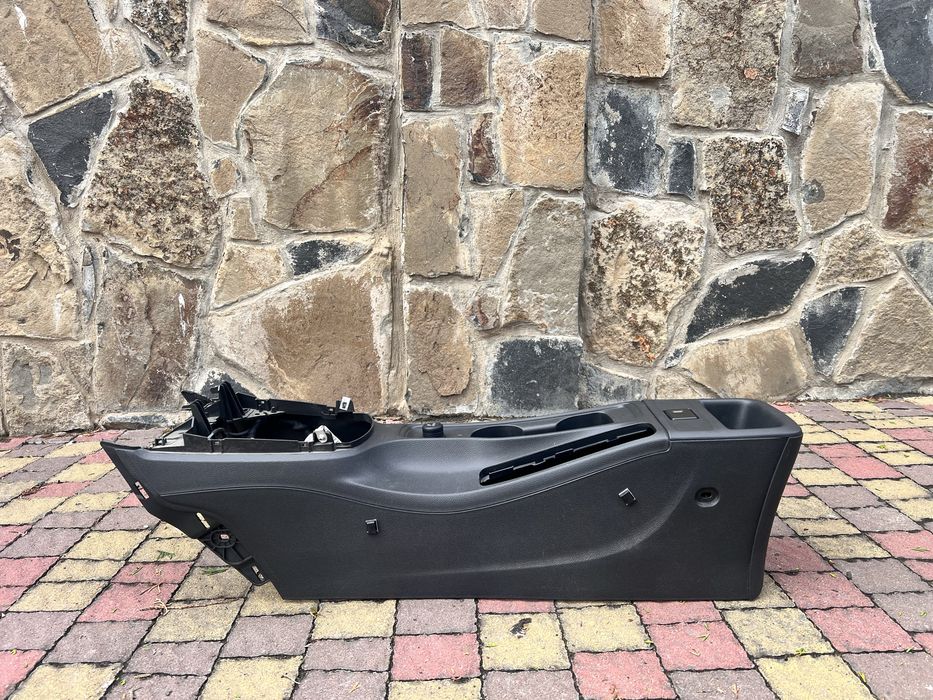 Центральний тунель Opel Astra K