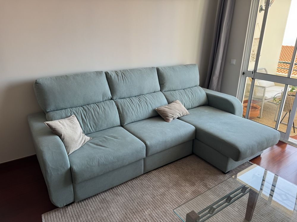 Sofá chaise long em excelente estado