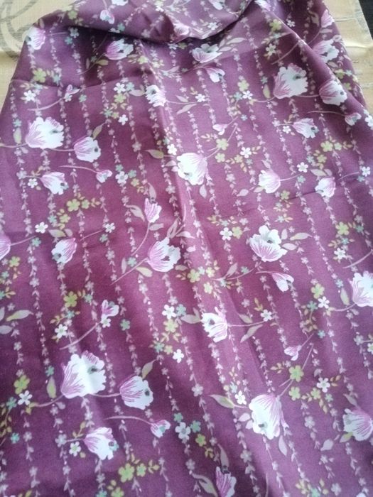 Kuponiki  materiału 70x76 cm., 160/114 cm.,120/105 cm.