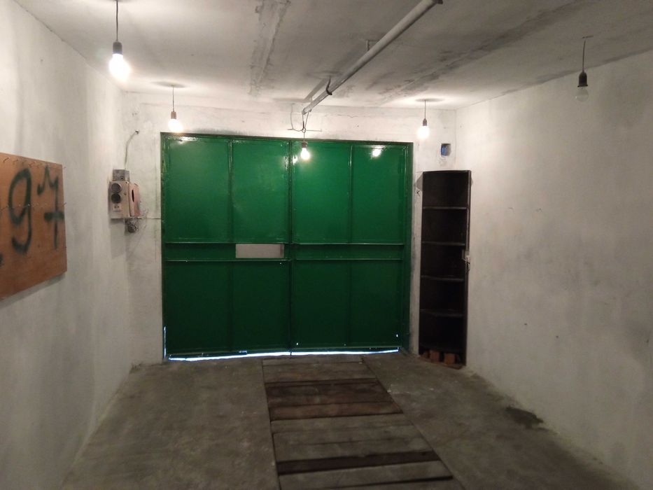 капитальный гараж на охраняемой территории можно под СТО, склад и др.