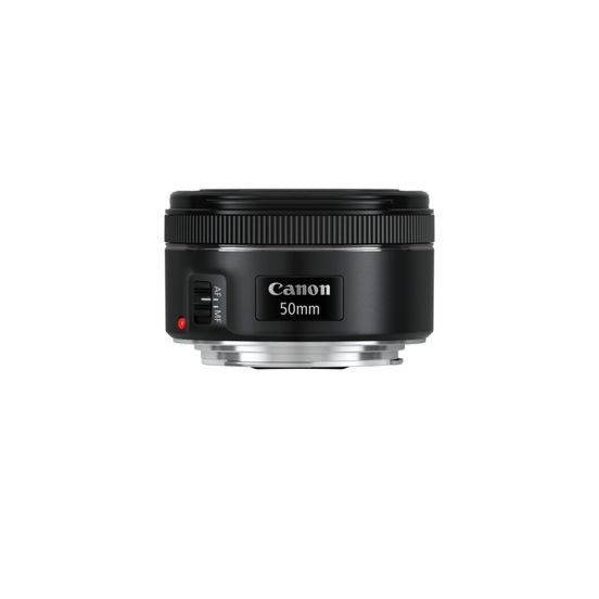 Canon EOS 600D + объектив Canon EF 50 mm f1.8 + объектив Olympus f1.8