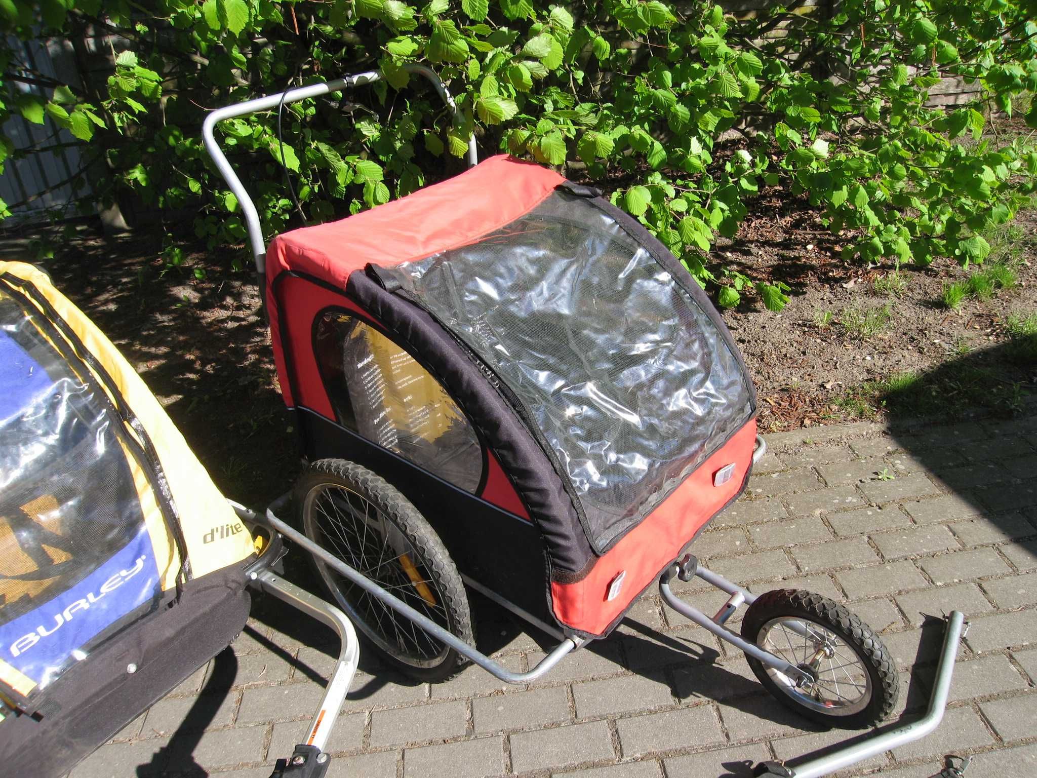 Przyczepkę rowerową sprzedam .