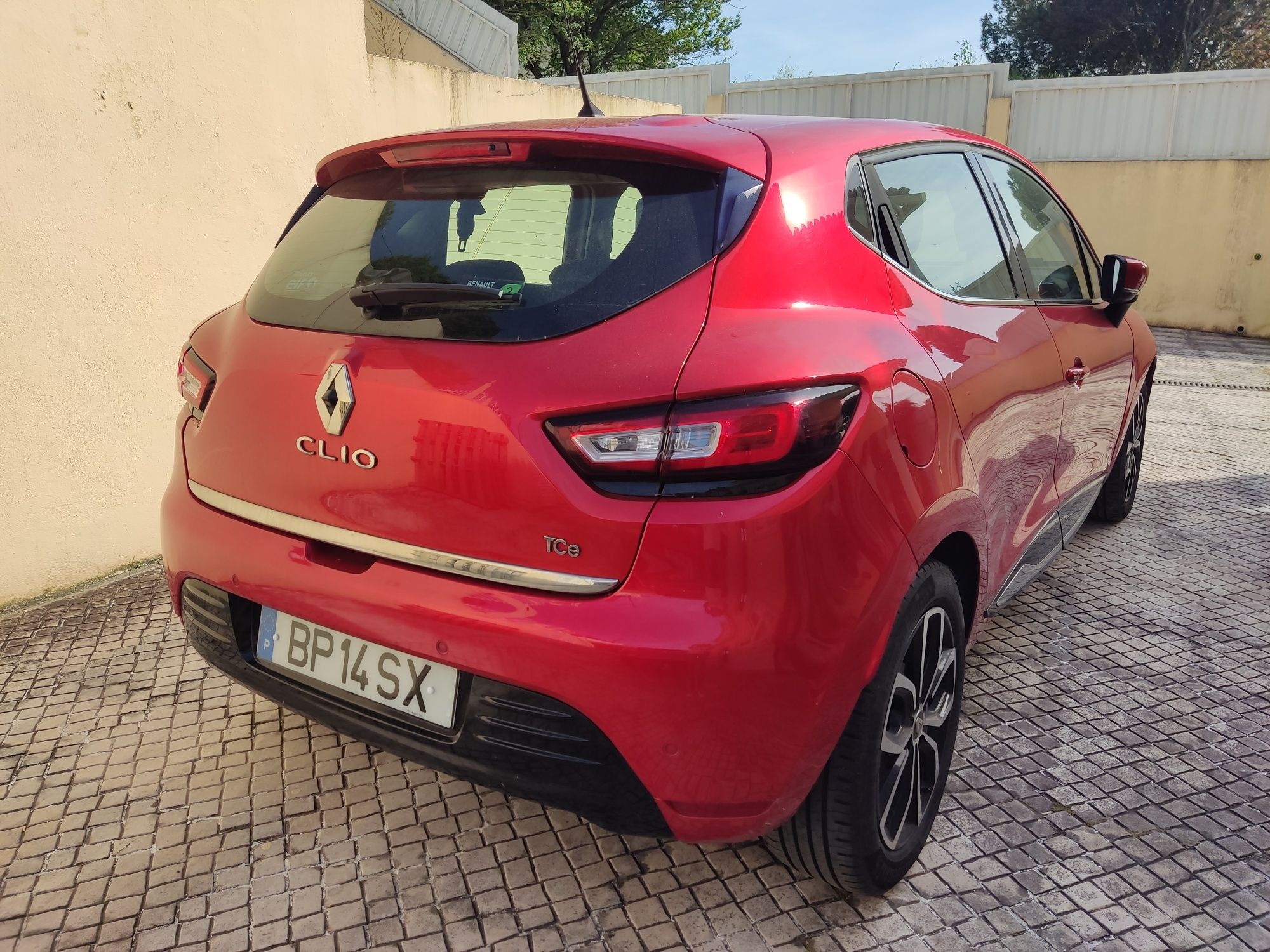 Renault Clio TCE 90cv