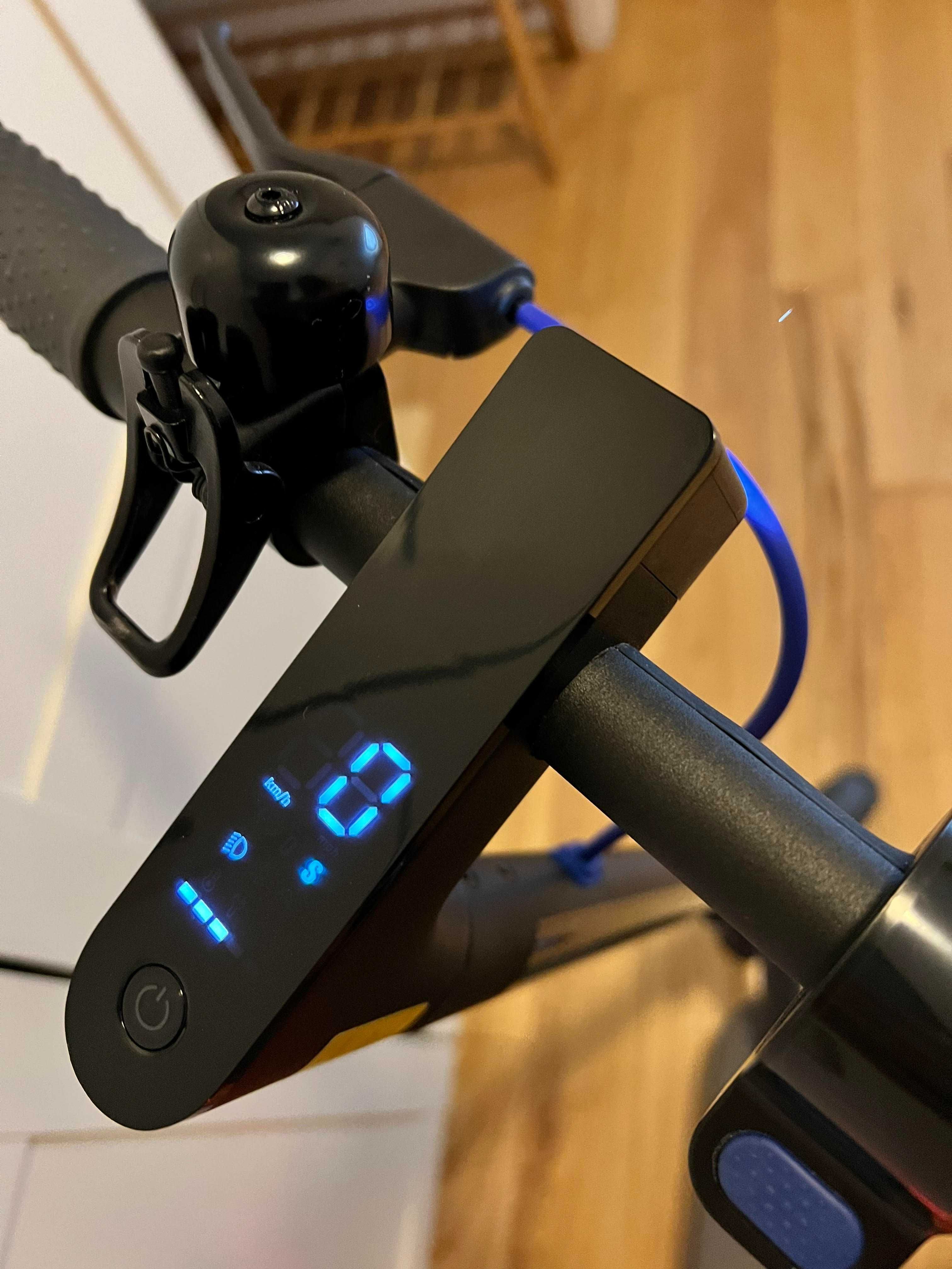 Hulajnoga elektryczna Xiaomi Mi Electric Scooter 3 czarna