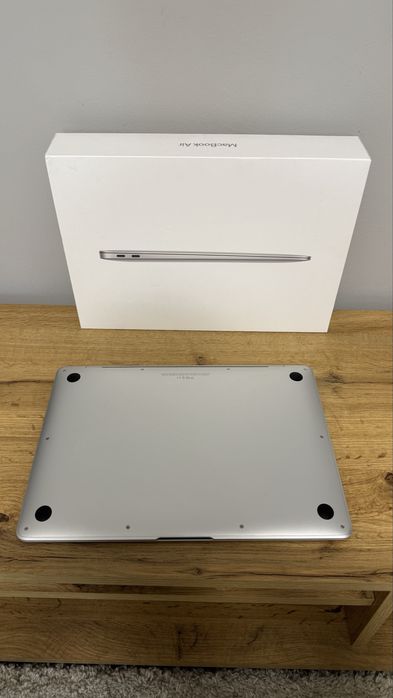 Apple MacBook Air 13 M1 2020
