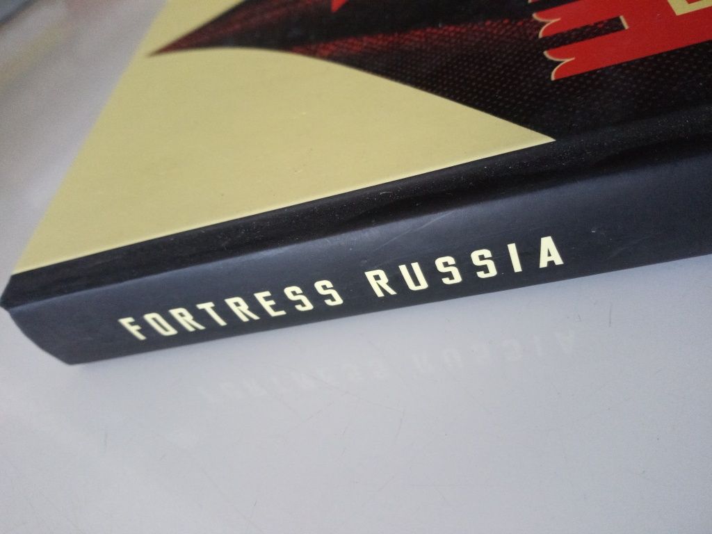 Fortress Russia: Conspiracy Theories in the Post-Soviet World - Yablok