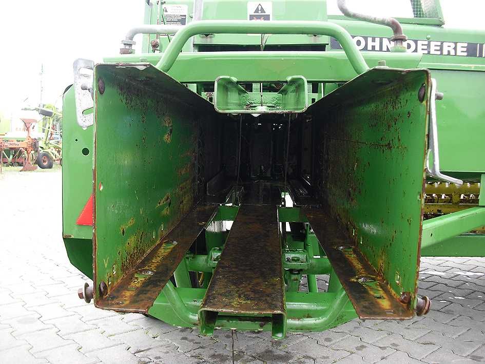 Пресс подборщик John Deere 339 (Тюкопрес, Прес підбирач)
