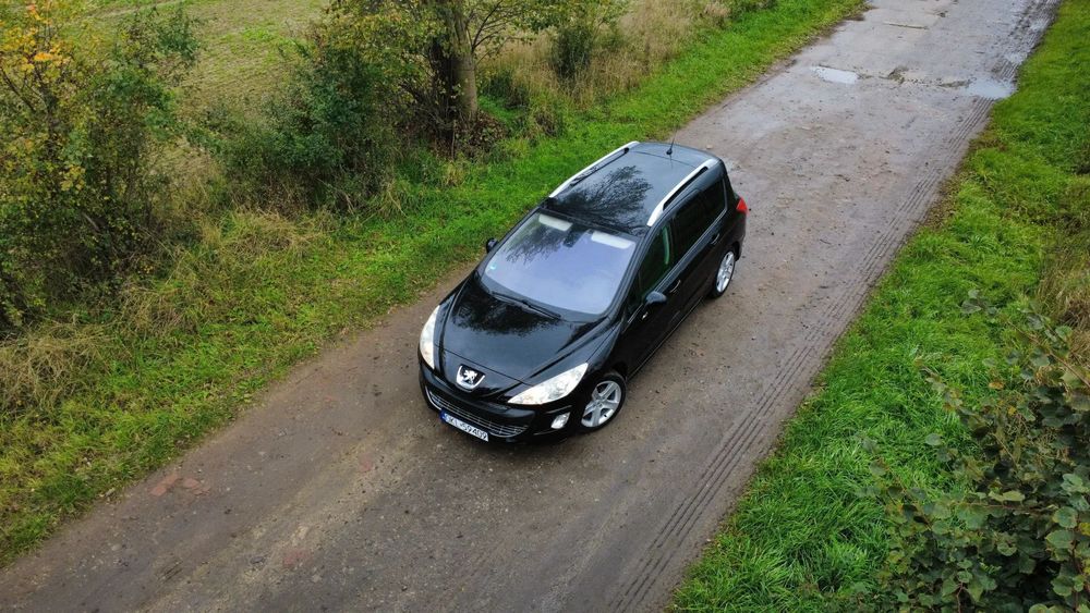 Peugeot 308 Peugeot 308 SW 1.6 125 KM • 7 miejsc • Panorama • Klima 2 strefy • PDC