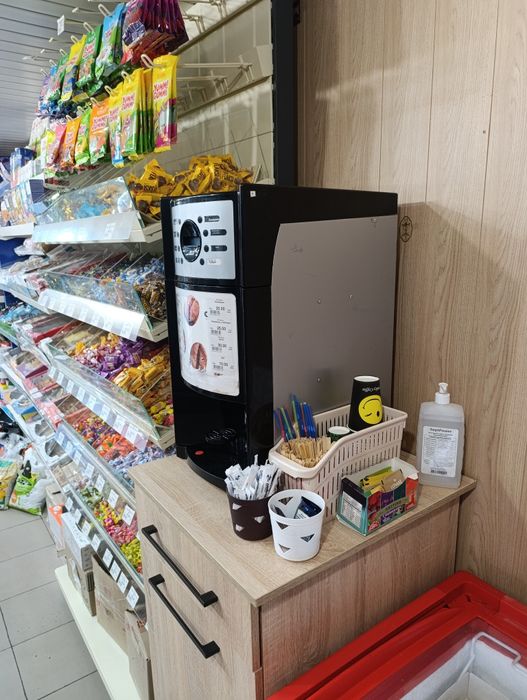 Продам Кофемашину 8 напитков