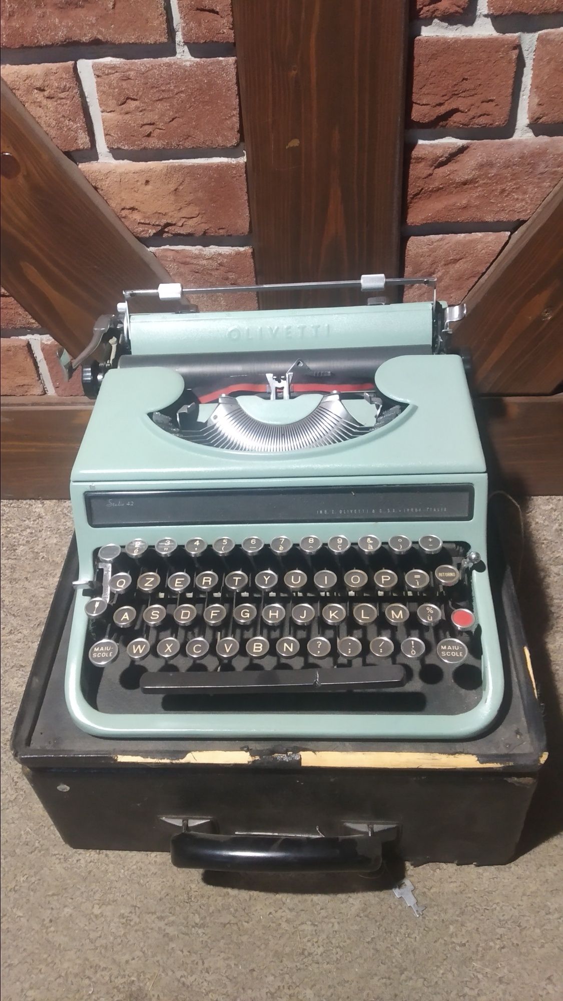 Maszyna do pisania olivetti