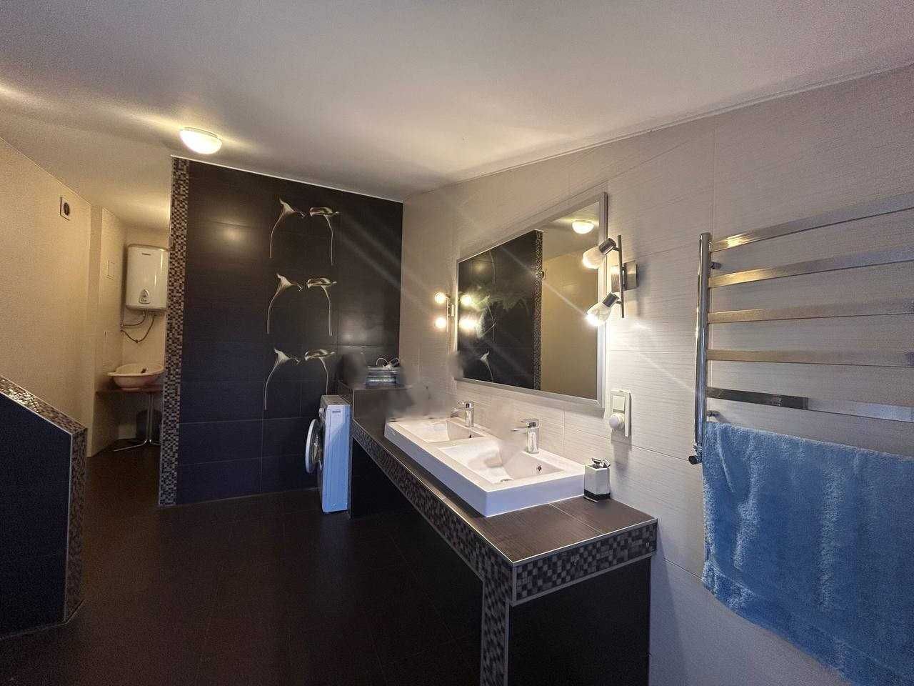 Продаж дворівневої 4к квартири 229м2. Центр. Держ.програми-ТАК. ID:568