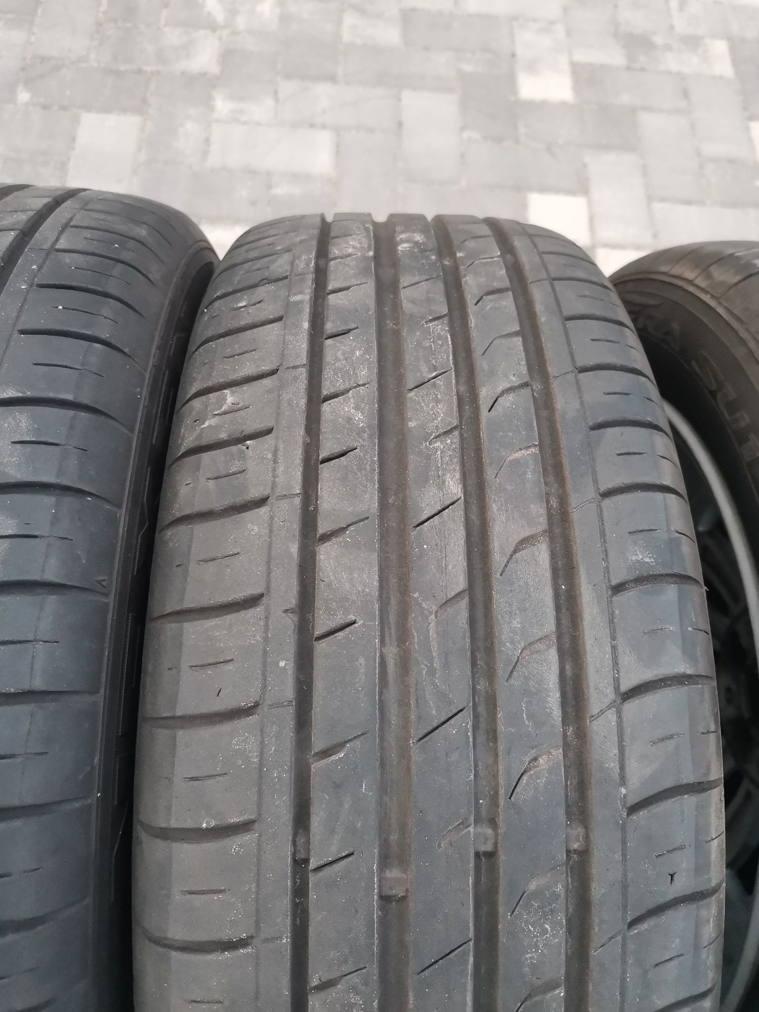 4 Opony letnie Nexen Nfera SU1 215/55 R17 94 V
