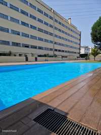 Apartamento T2 c/piscina