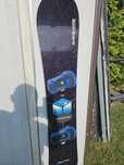 Deska buty i gogle snowboard