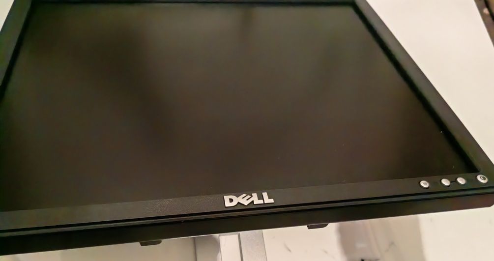 Monitor Dell E176fp 1280x1024 LCD działa. 17 cali
