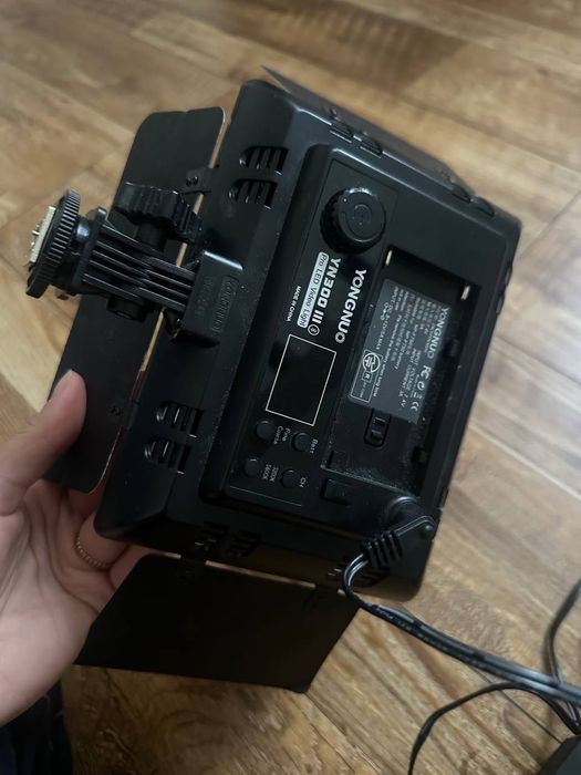 LED світло Yongnuo YN-300 III без тринога