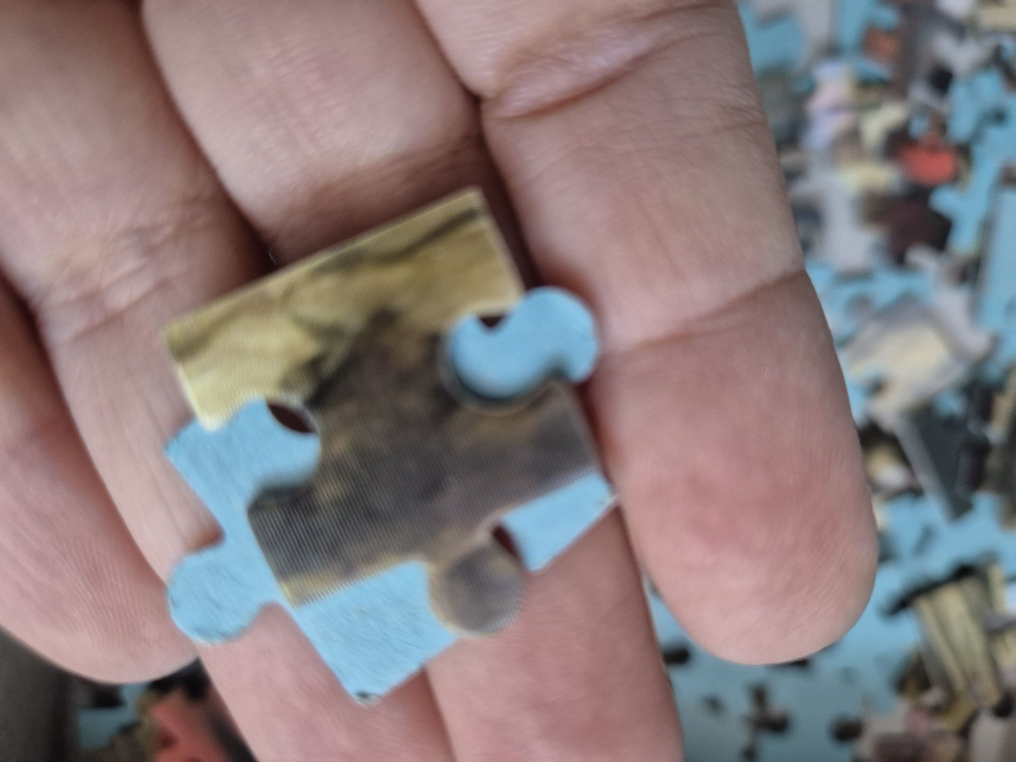 Puzzle 3D com 120 peças