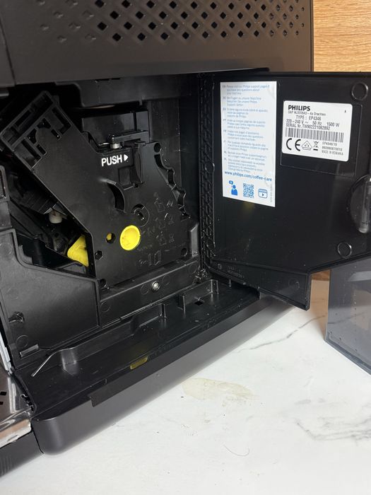 Кавоварка Кавомашина PHILIPS LatteGo Series 4300