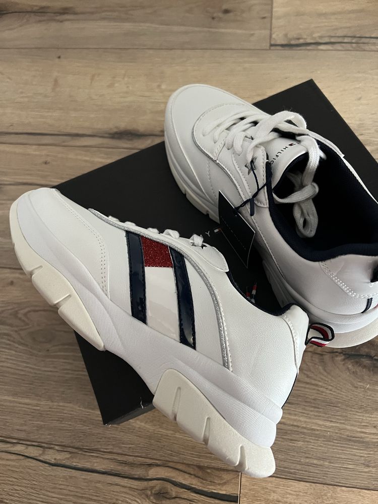 Nowe buty Sneakersy damskie Tommy Hilfiger