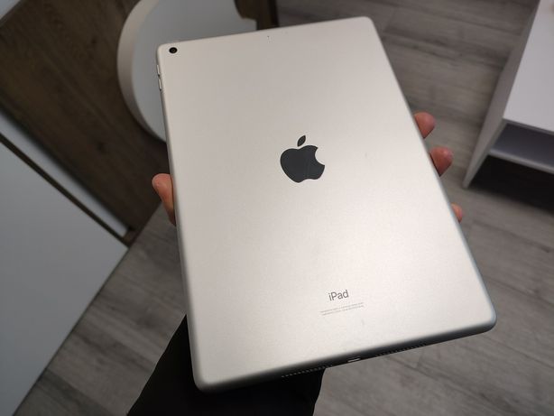 iPad 7 32GB Silver WIFI Гарантія Магазин