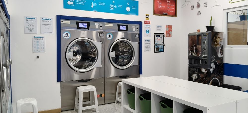 Lavandaria self service centro Famalicão