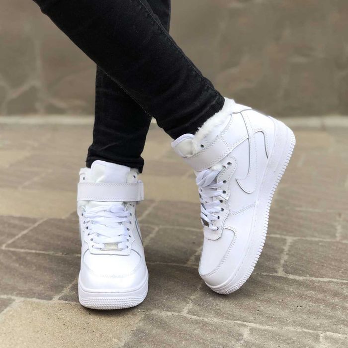 Зимові кросівки - Nike Air Force 1 High White Fur (біле хутро)