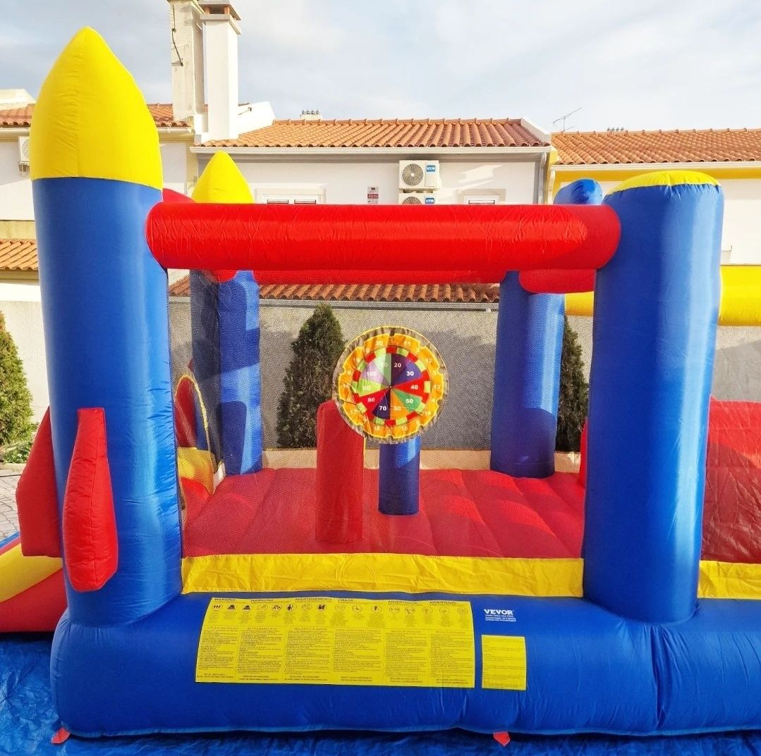Aluguer de Insuflável