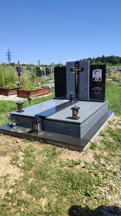 Гранітні пам'ятники європейські